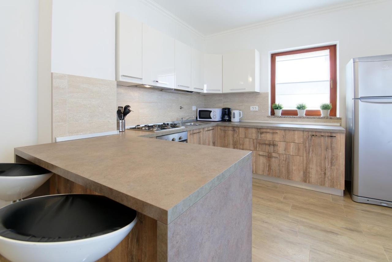 Apartments Belvedere By Rent Istria Plovanija ภายนอก รูปภาพ