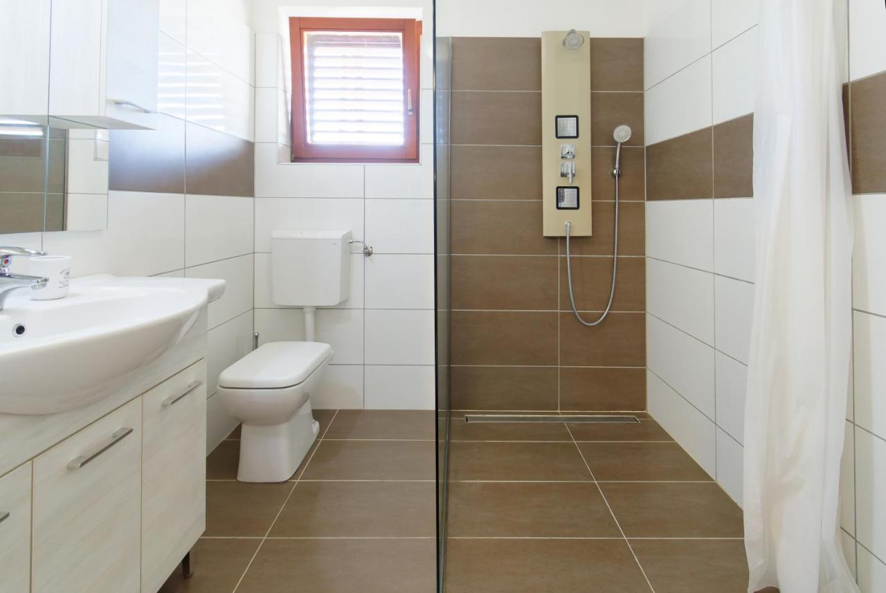 Apartments Belvedere By Rent Istria Plovanija ภายนอก รูปภาพ