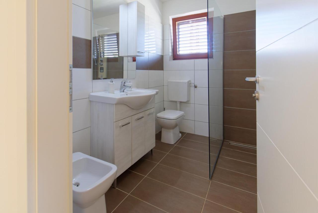 Apartments Belvedere By Rent Istria Plovanija ภายนอก รูปภาพ